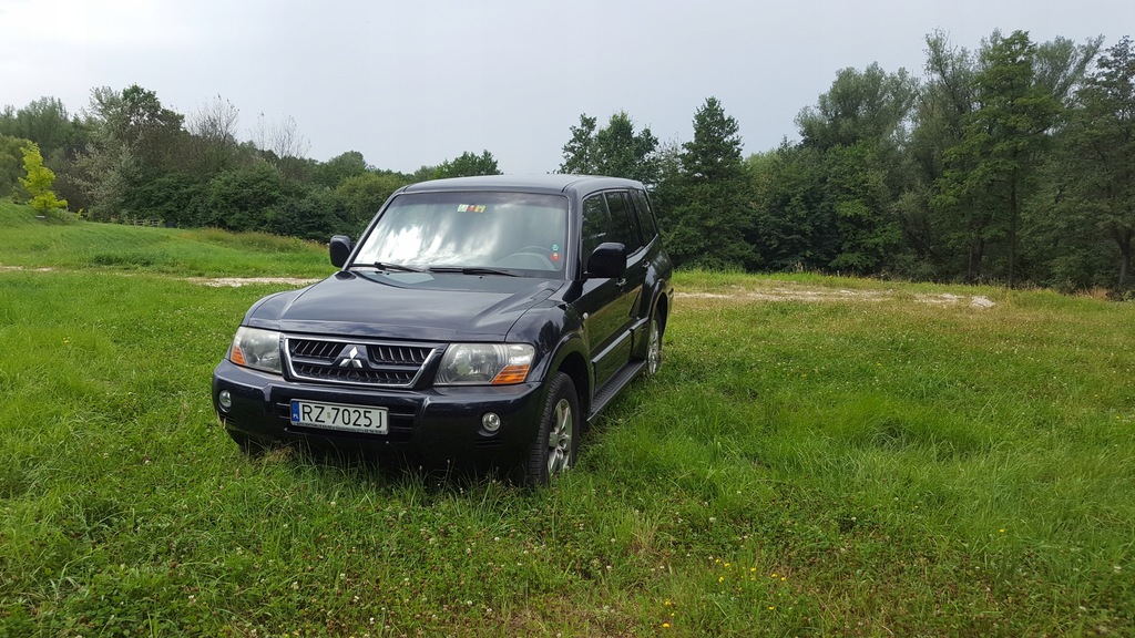 Mitsubishi Pajero III