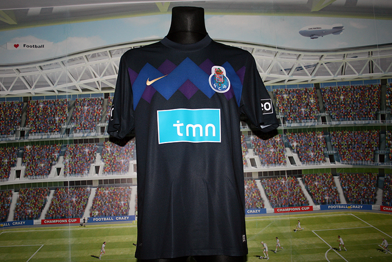 FC. PORTO - NIKE - 2011/2012 - #16 JAMES - M/L !