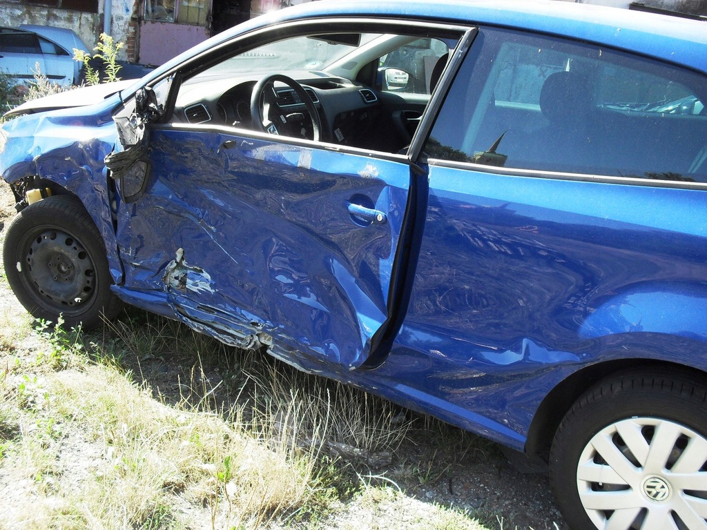 VW POLO 6R 2010 ROK KAROSERIA USZKODZONA DOKUMENTY