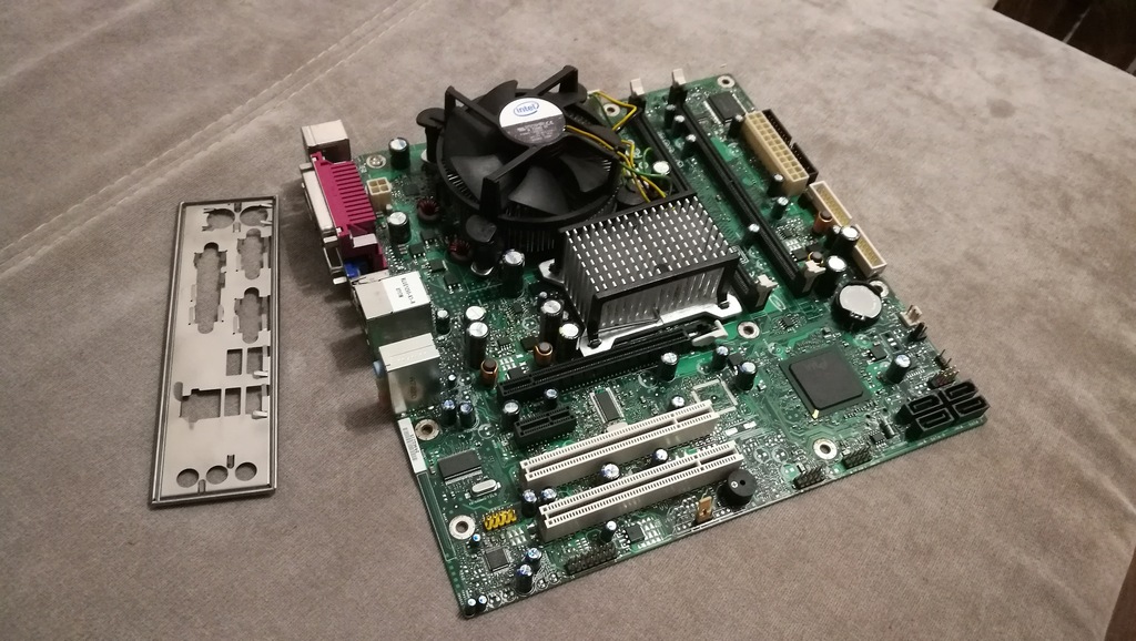 Płyta Intel D946GZIS FSB 1066