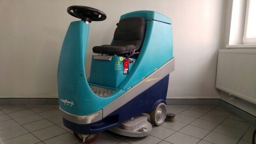 Szorowarka z fotelem Wetrok SprinterXR90 TwinTurbo