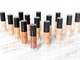 Arbonne Kryjący podkład w płynie SPF15 różne kolor