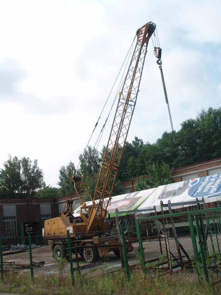 Żuraw Samojezdny Polan ZK-162