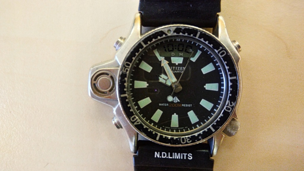ZEGAREK CITIZEN PROMASTER DIVER 200M AQUALAND 1985