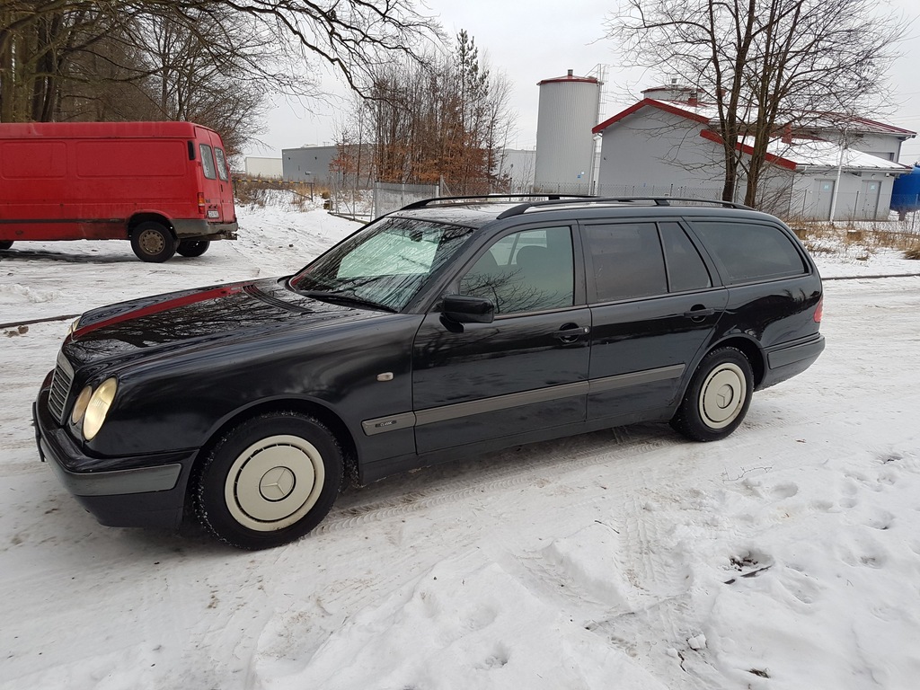 Mercedes W210 E290 TD 1997r Kombi