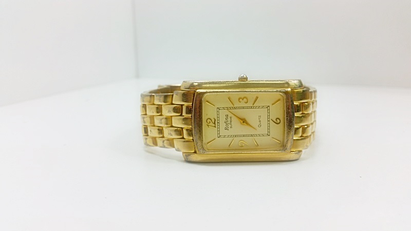 rofina supreme quartz watch