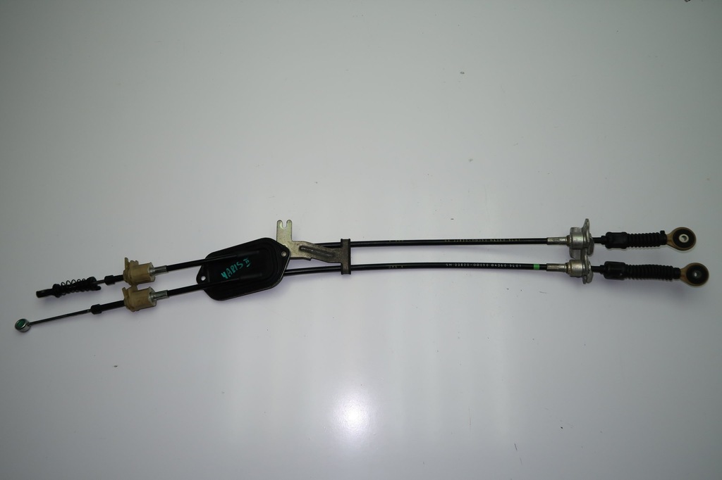 YARIS II 1.0 - CIĘGNA LINKI BIEGÓW 33820-0D090