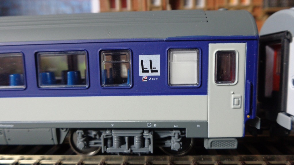 PKP INTERCITY KLASA 2 SLIPERETKA PIKO H0 NOWY