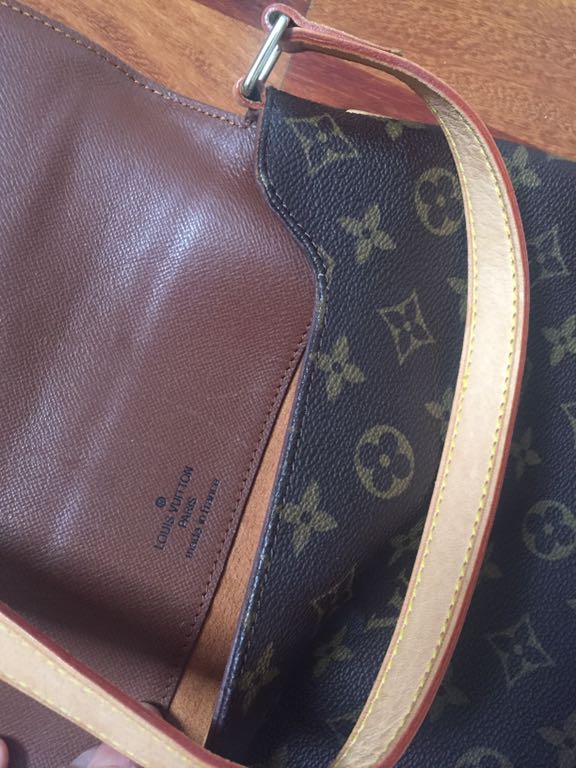 Torebka Louis Vuitton LV Biała Listonoszka - 7132419545 - oficjalne  archiwum Allegro