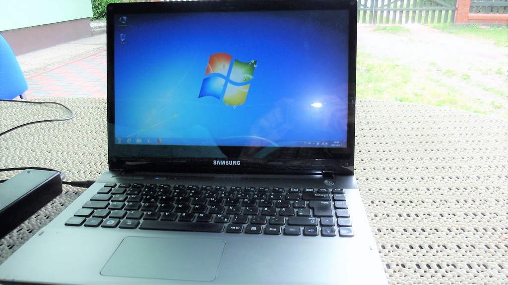 samsung np-QX412 intel core i5-2520m biznesowy