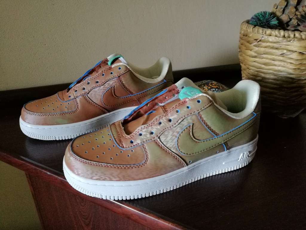Nike 39 brązowe zmieniające kolor nowe