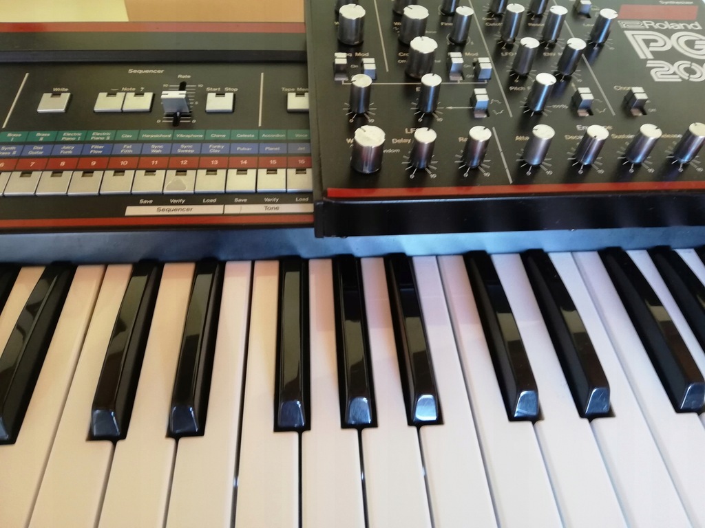 Roland JX-3P + PG 200