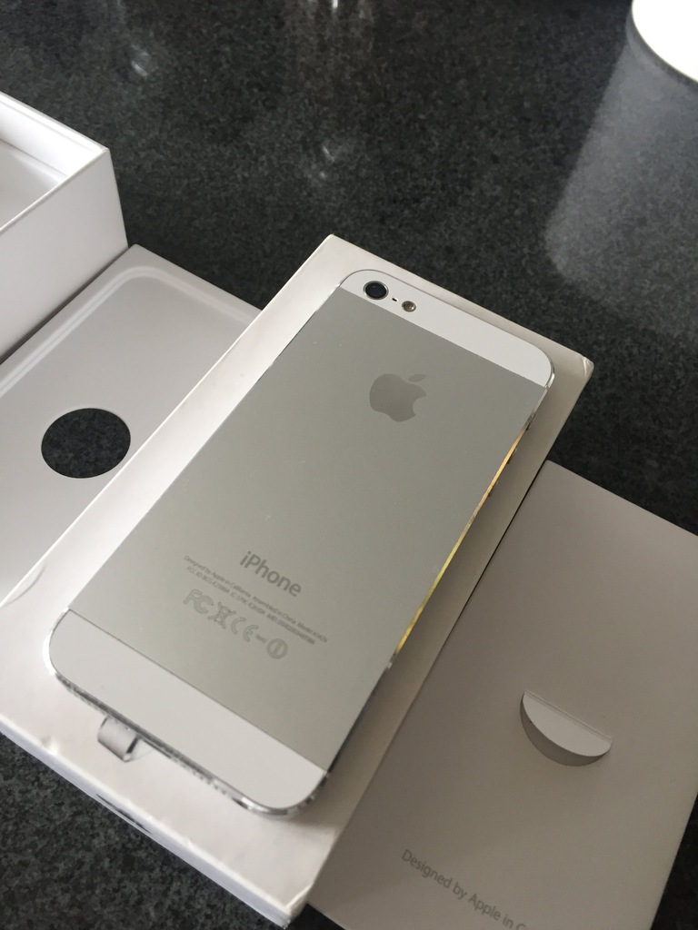 iPhone - 【美品】 iPhone 6 Silver 16 GB docomoの+urbandrive.co.ke