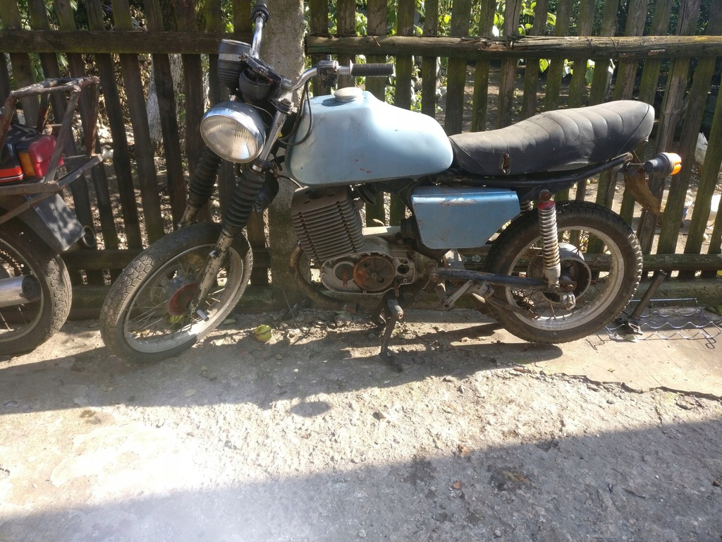 MZ ETZ 250 + sporo części