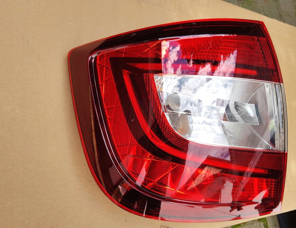 SKODA RAPID 2017 2018 LIFT LEWA TYLNA LAMPA 5JH - 7442249527 ...