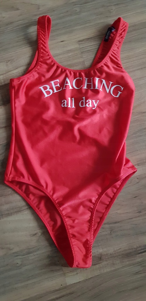 Body Bershka czerwone 38 M beach baywatch
