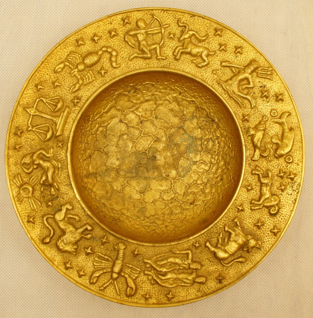 Duża masywna popielniczka, znaki zodiaku