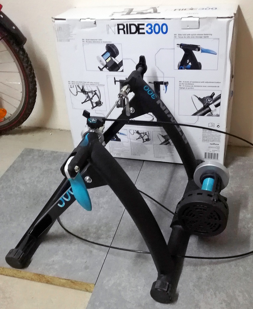 Trenaż B'Twin InRide 300 Decathlon