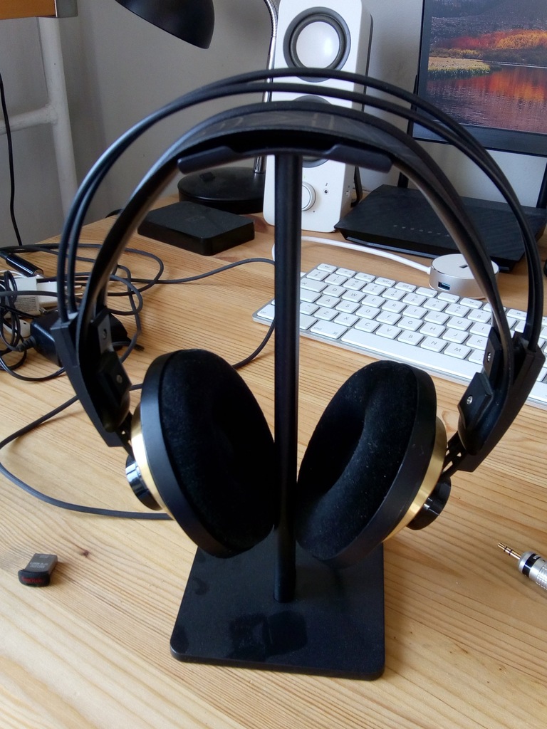 Akg k141 online monitor