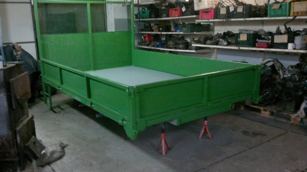 Kiper Wywrot Wywrotka 350x210x50  bus  3,5 T 2012r