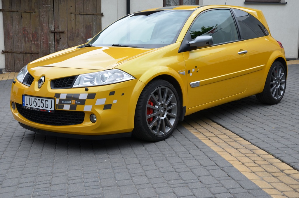 RENAULT MEGANE RS R26 F1 SPORT