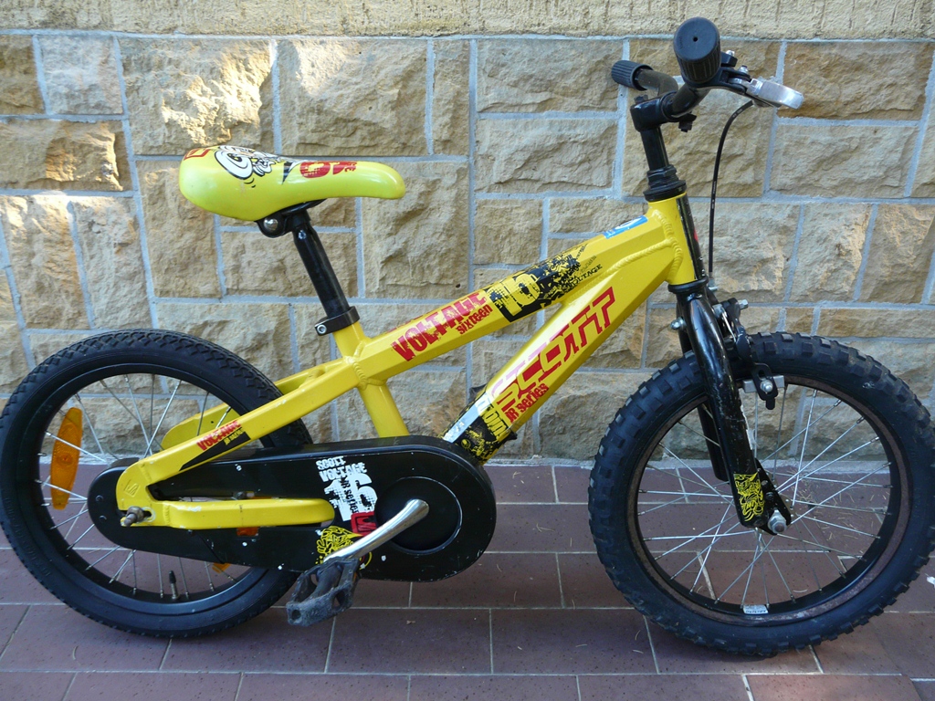 scott voltage 16