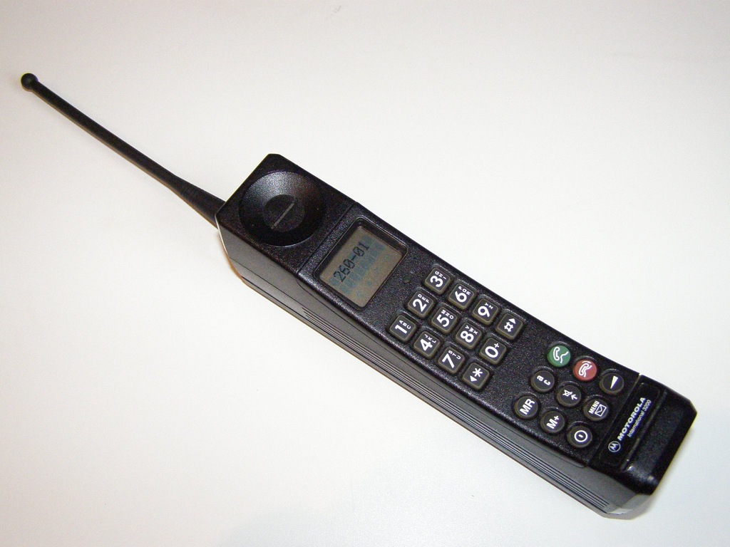 MOTOROLA INTERNATIONAL 3200, sprawna 7225117025 oficjalne archiwum