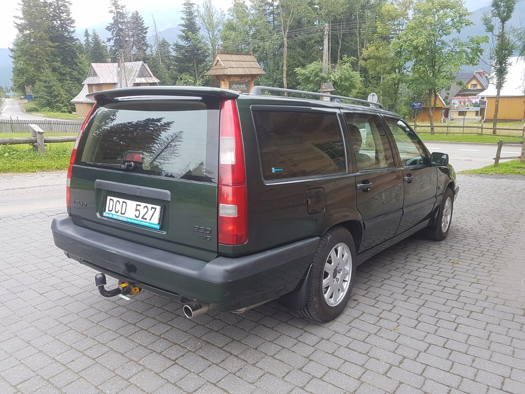 Volvo 850 awd