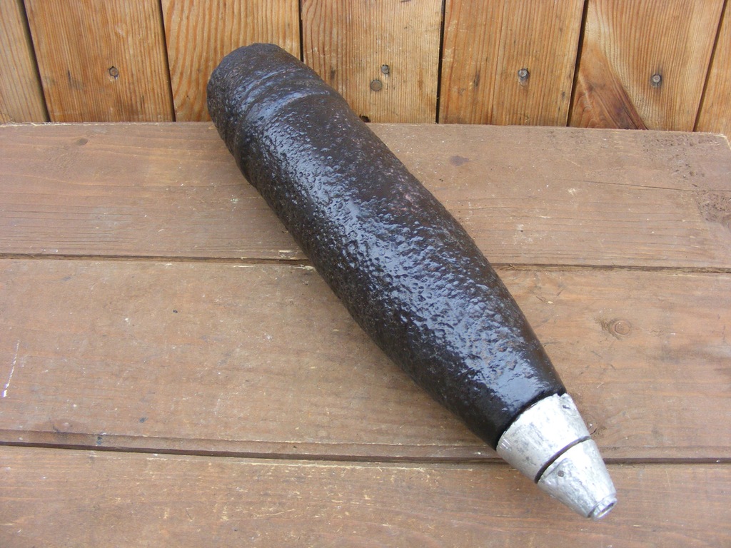 NIEMIECKI POCISK 75MM.