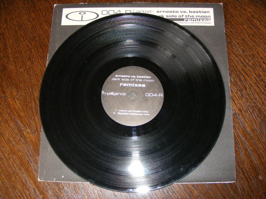 Ernesto Vs. Bastian ‎– Dark Side Of The Moon