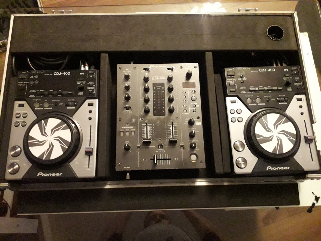 Pioneer DJM 400 + 2x CDJ 400 + case
