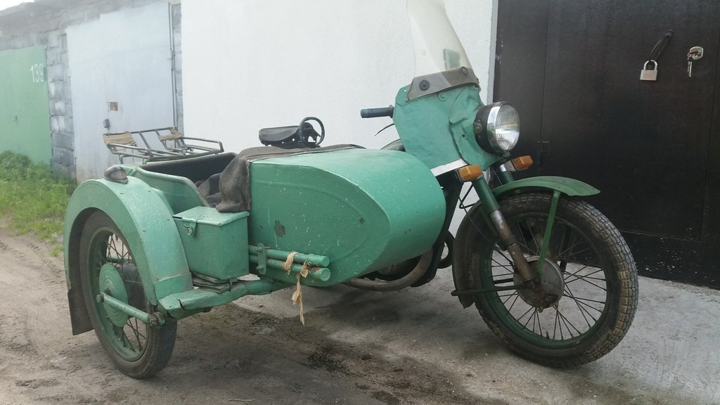 Motocykl Iz-49 z koszem 1951 rok