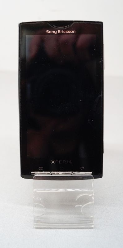 SONY ERICSSON XPERIA X10 / NIE WŁĄCZA SIĘ