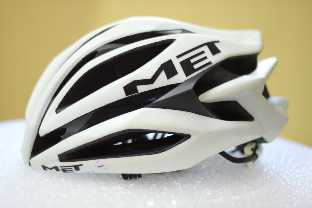Met sine thesis kask 03 picture