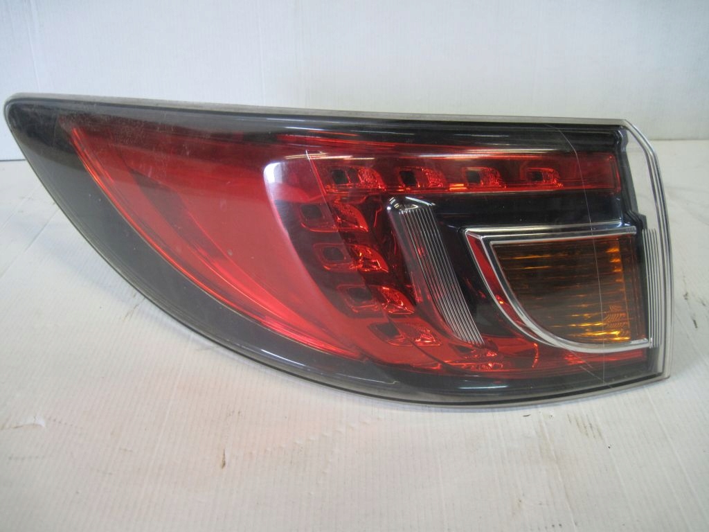 MAZDA 6 GH 0810 KOMBI LAMPA TYLNA PRAWA LEWA LED