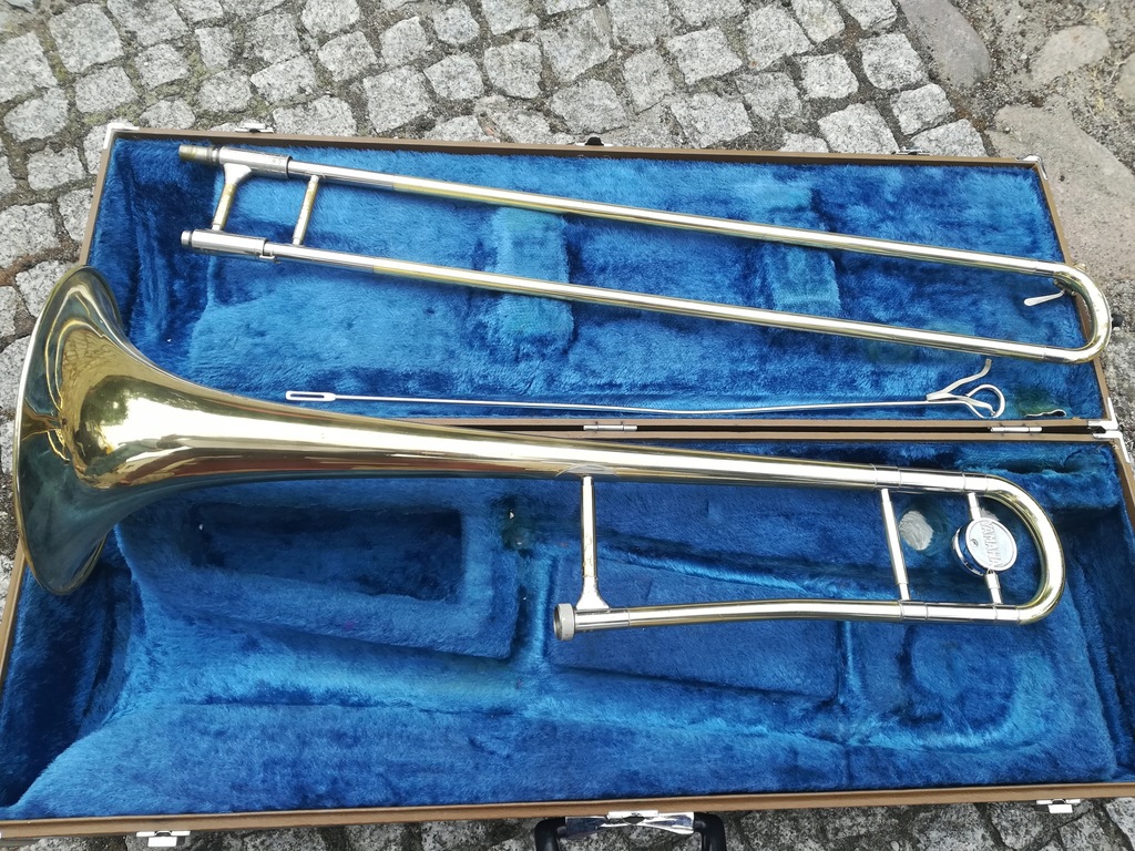 Yamaha ysl store 352 trombone