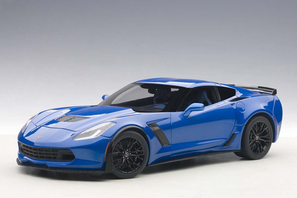 Chevrolet Corvette C7 Z06 (2015) blue 1:18 AUTOART