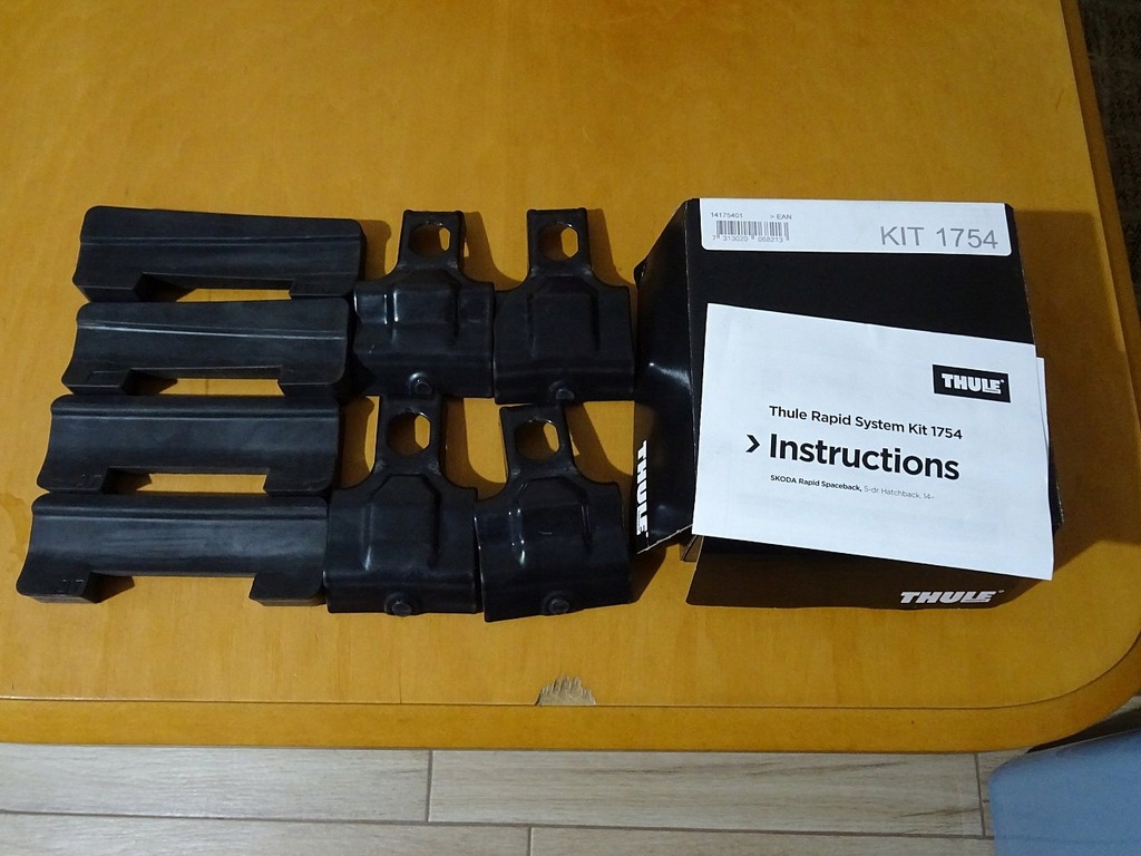THULE KIT 1754 Skoda Rapid
