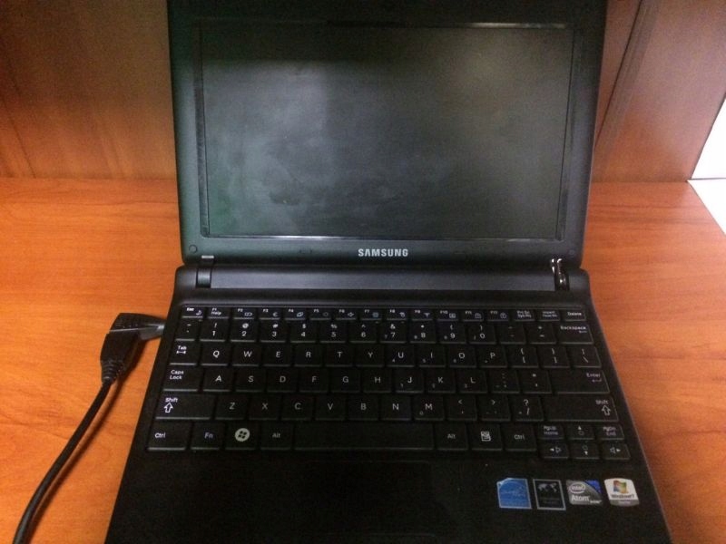 NETBOOK SAMSUNG N102SP, ZASILACZ