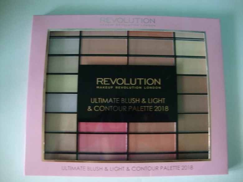 Makeup Revolution Blush Light and Contour Palette