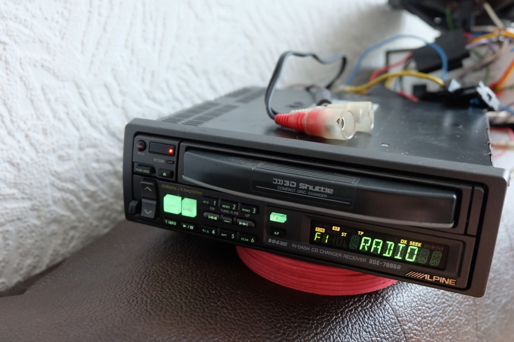 ALPINE 7618J 3348イコライザー 5957CDシャトル　3点セット ALPINE 7618J 3348イコライザー 5957CDシャトル3点セット