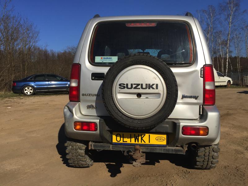 Klapa tył tylna Suzuki Jimny srebrna