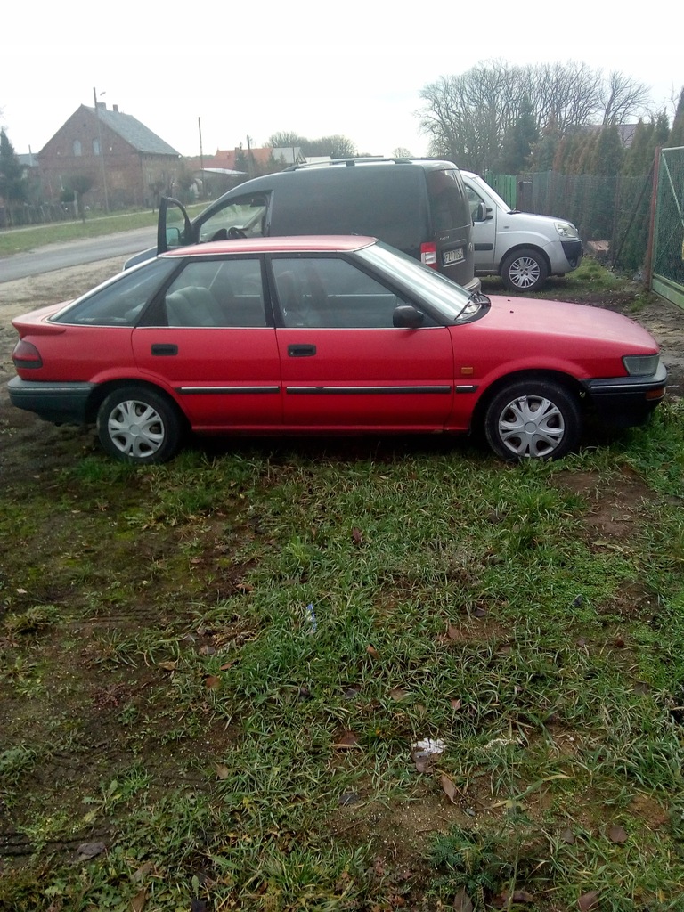 TOYOTA COROLLA E9 LIFTBACK KLASYK
