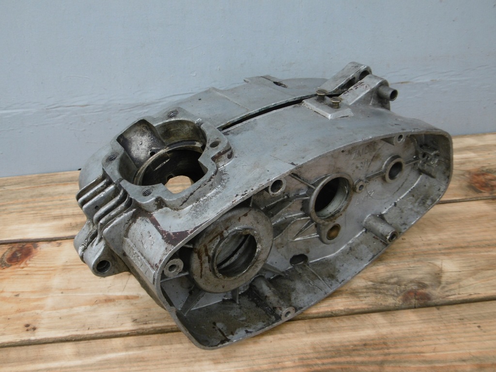 KARTERY BLOK SILNIK WSK 175 SHL GAZELA 175