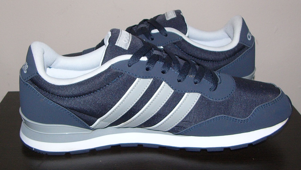 Adidas jogger rip clip on sale