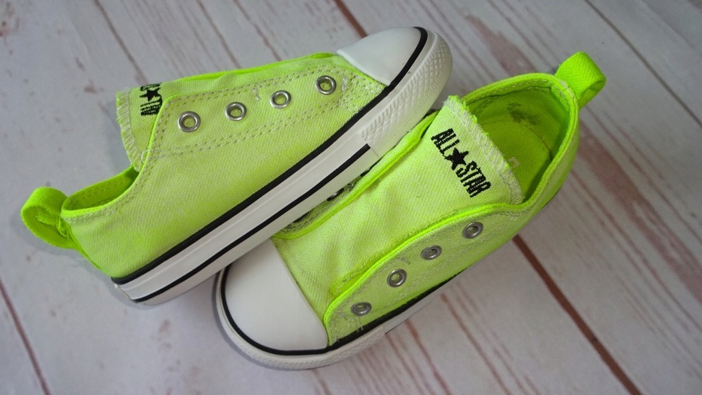 niskie NEONOWE CONVERSE CONVERSY r.25 wkł.16,5cm