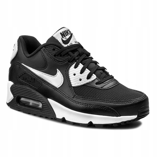 Черно серые найки. Nike Air Max 90 Essential Black. Nike Air Max 90 Essential Black White. Nike Air Max 90 Black White. Air Max 90 Black.