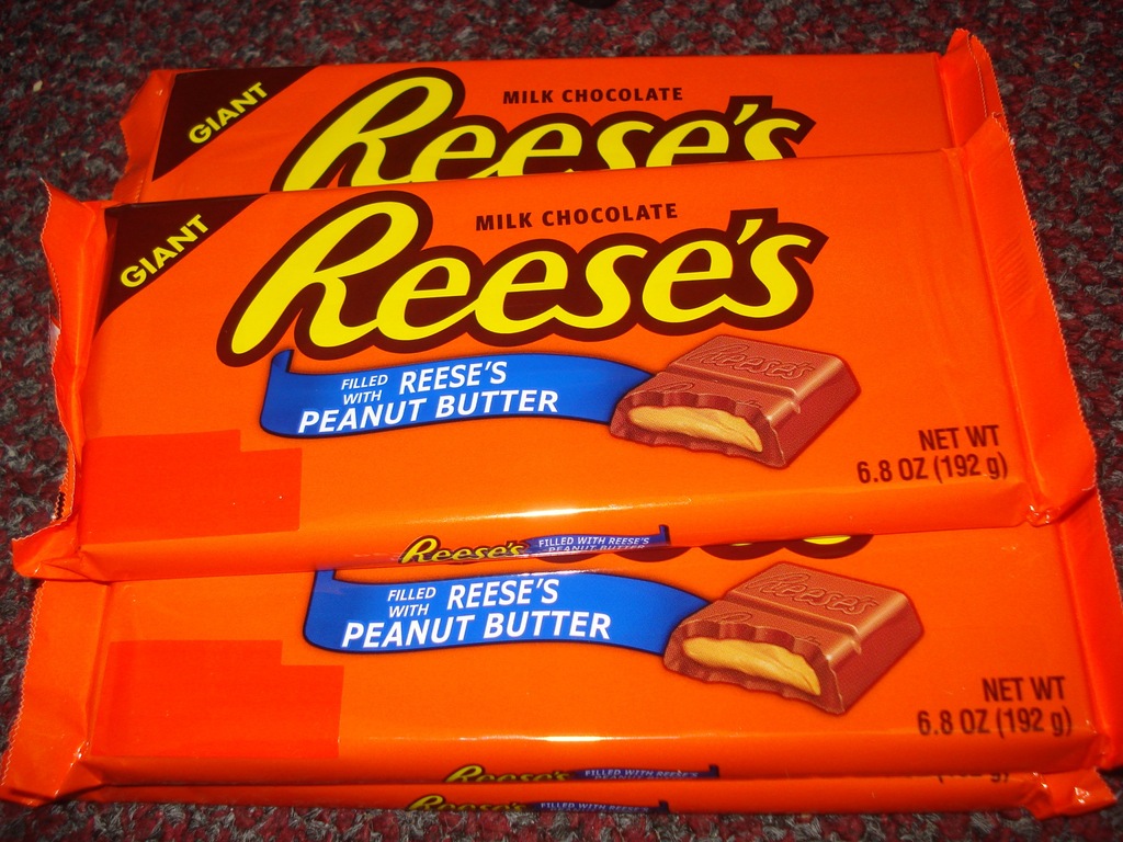 Reeses Milk Chocolate Peanut Butter GIANT Bar USA - 7071974023 ...