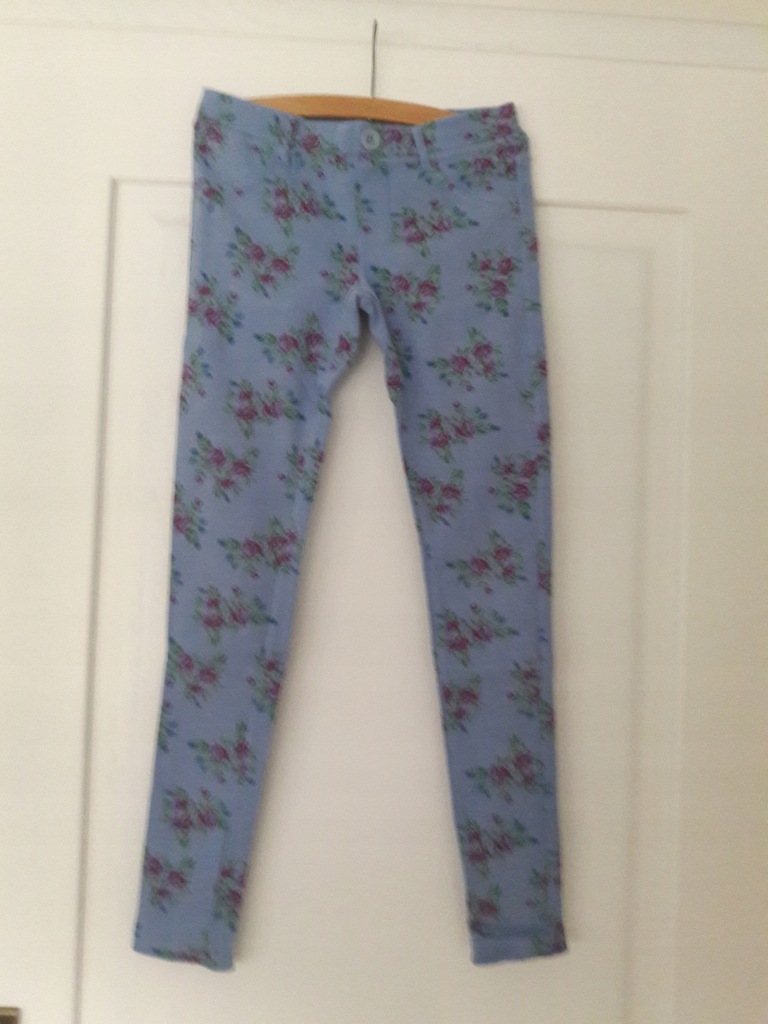 Benetton spodnie legginsy 150 cm 10-11 lat