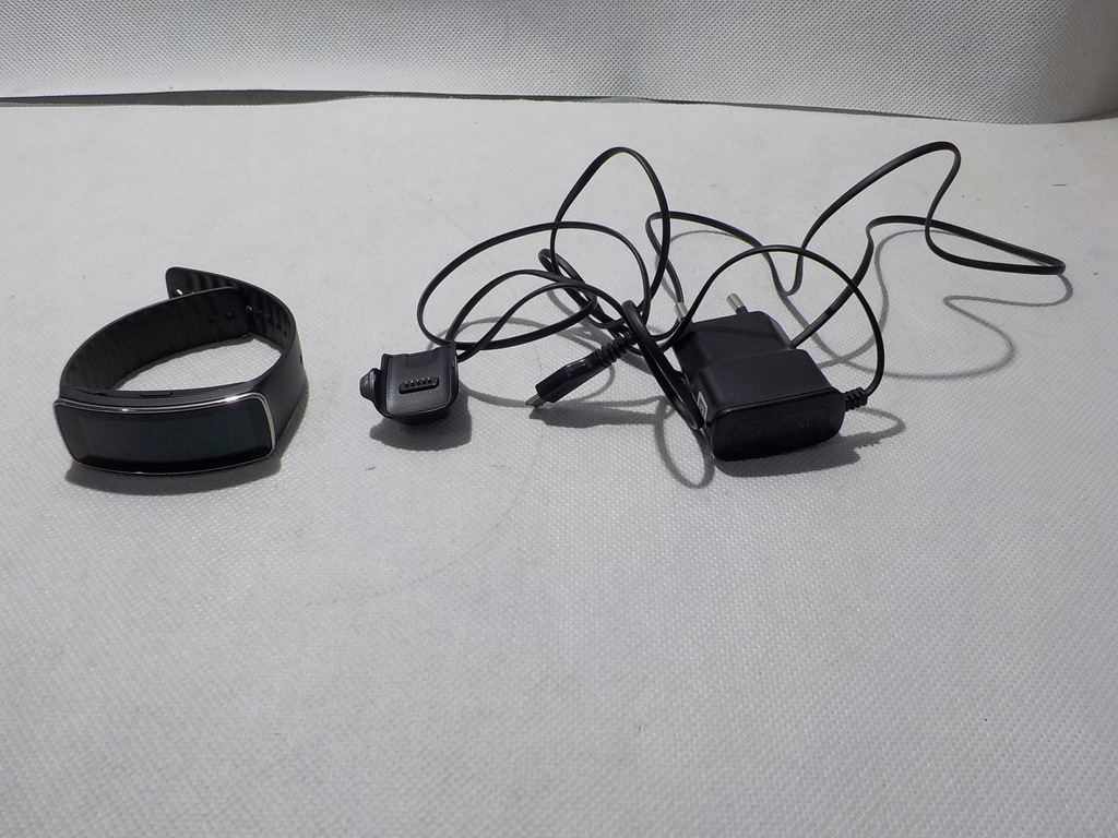 samsung galaxy gear fit r3500 smartwatch